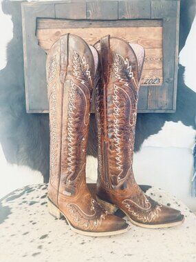 Rock'Em - Jazmin Tall Snip Toe - W5 ($340 MSRP)